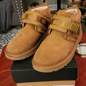 Men's Ugg Neumel Snapback.  Size 12 in box.  Worn once with socks. CHRISTMAS!!!!